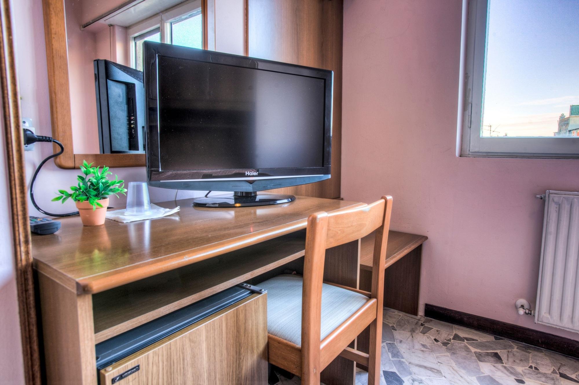Hotel Riviera Sanremo Luaran gambar